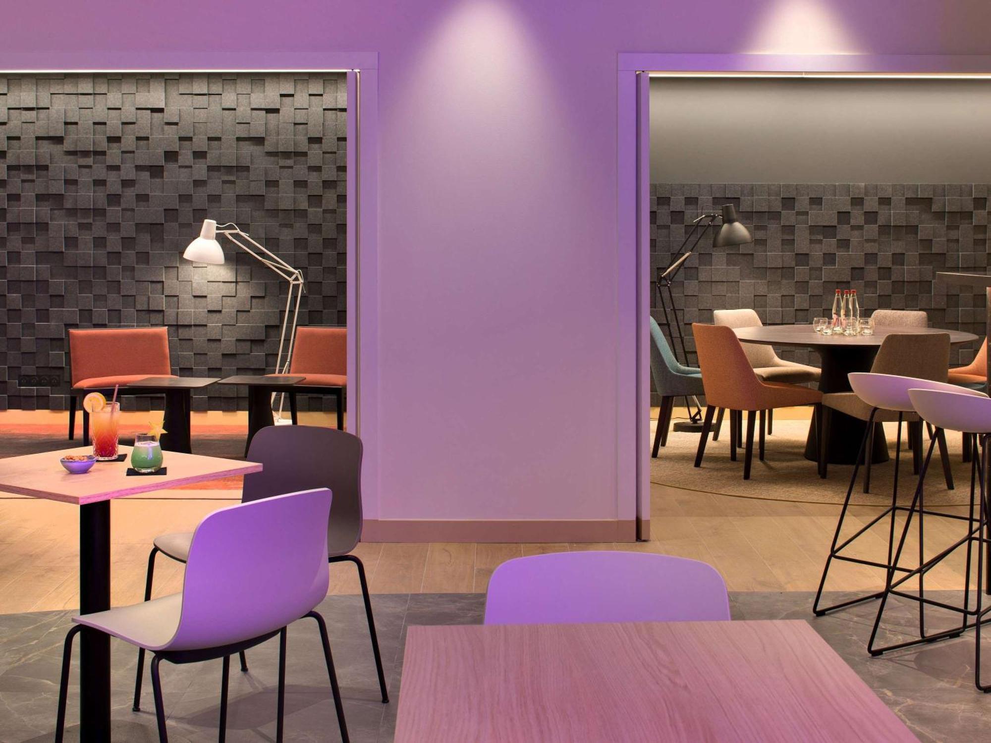 Hotel Mercure Centre Comédie 4*