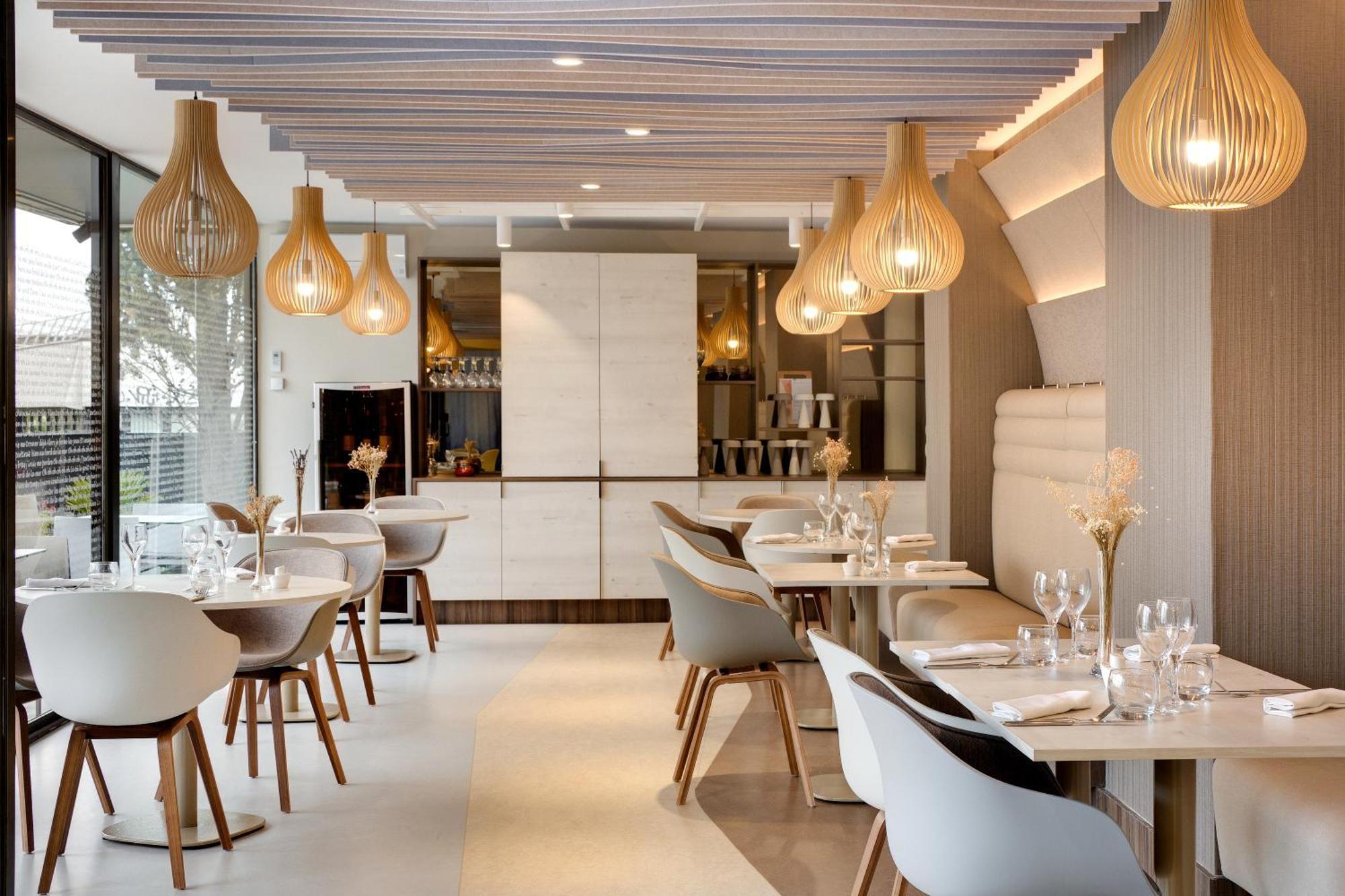 Hotel Mercure Centre Comedie 4*